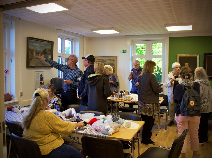 Snakken går til åbent Hus i Gevninge Kulturhus #Frivilligugen 2025