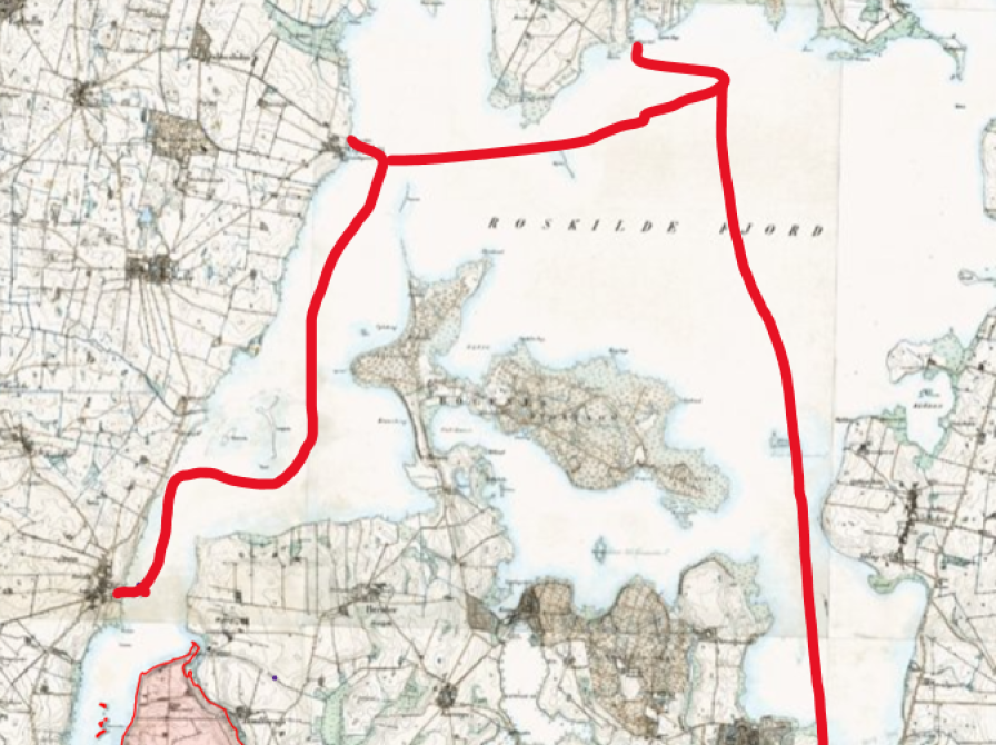 Ruten indtegnet på kort fra 1908. Ved indtegningen er taget hensyn til især de mere lavvandede områder i bredningen tæt på Roskilde havn. Kilde: Lavkantkort KMS 1908